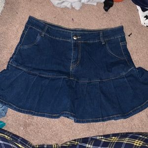 ruffled jean mini skirt